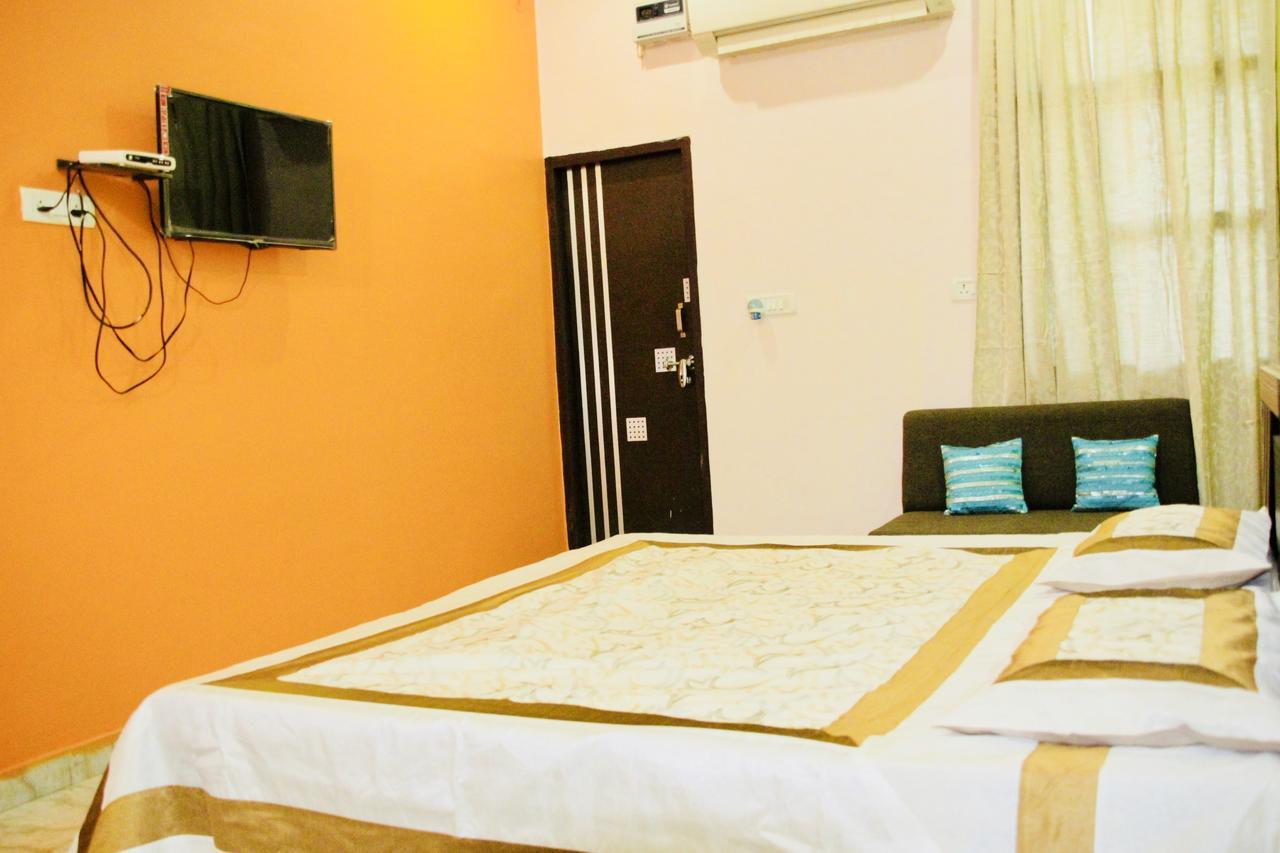 Vinayak Palace Hotel Mathura Zewnętrze zdjęcie
