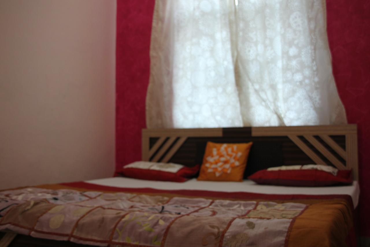 Vinayak Palace Hotel Mathura Zewnętrze zdjęcie