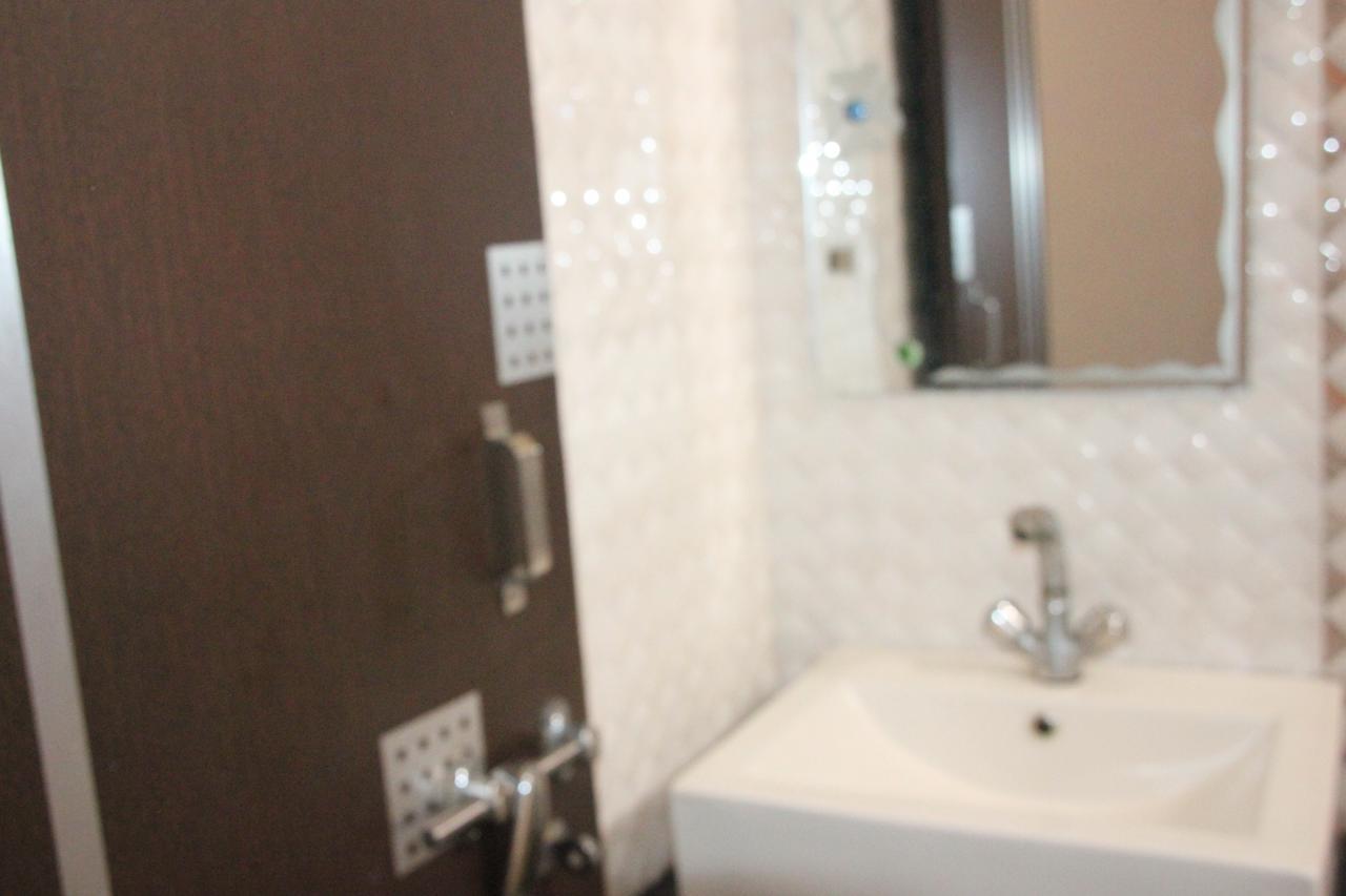 Vinayak Palace Hotel Mathura Zewnętrze zdjęcie