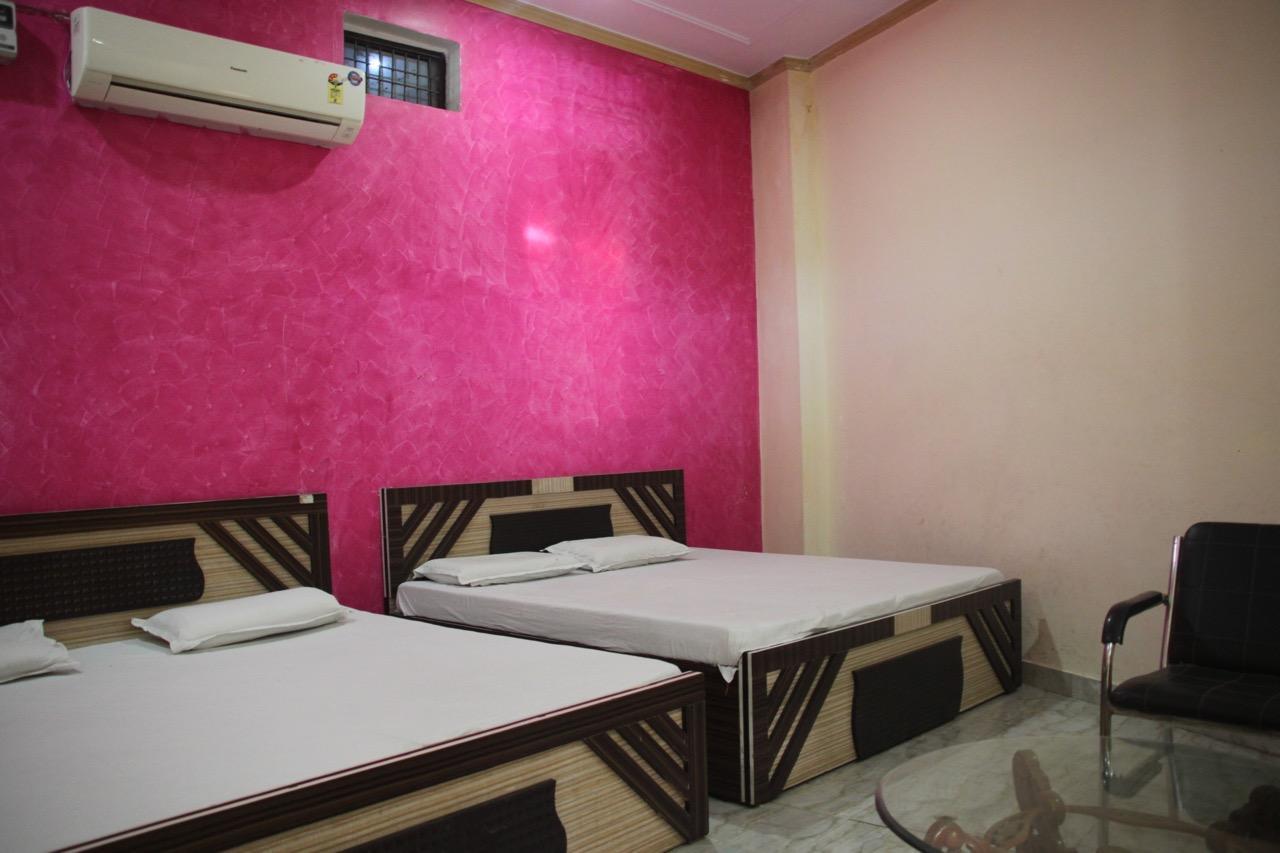 Vinayak Palace Hotel Mathura Zewnętrze zdjęcie