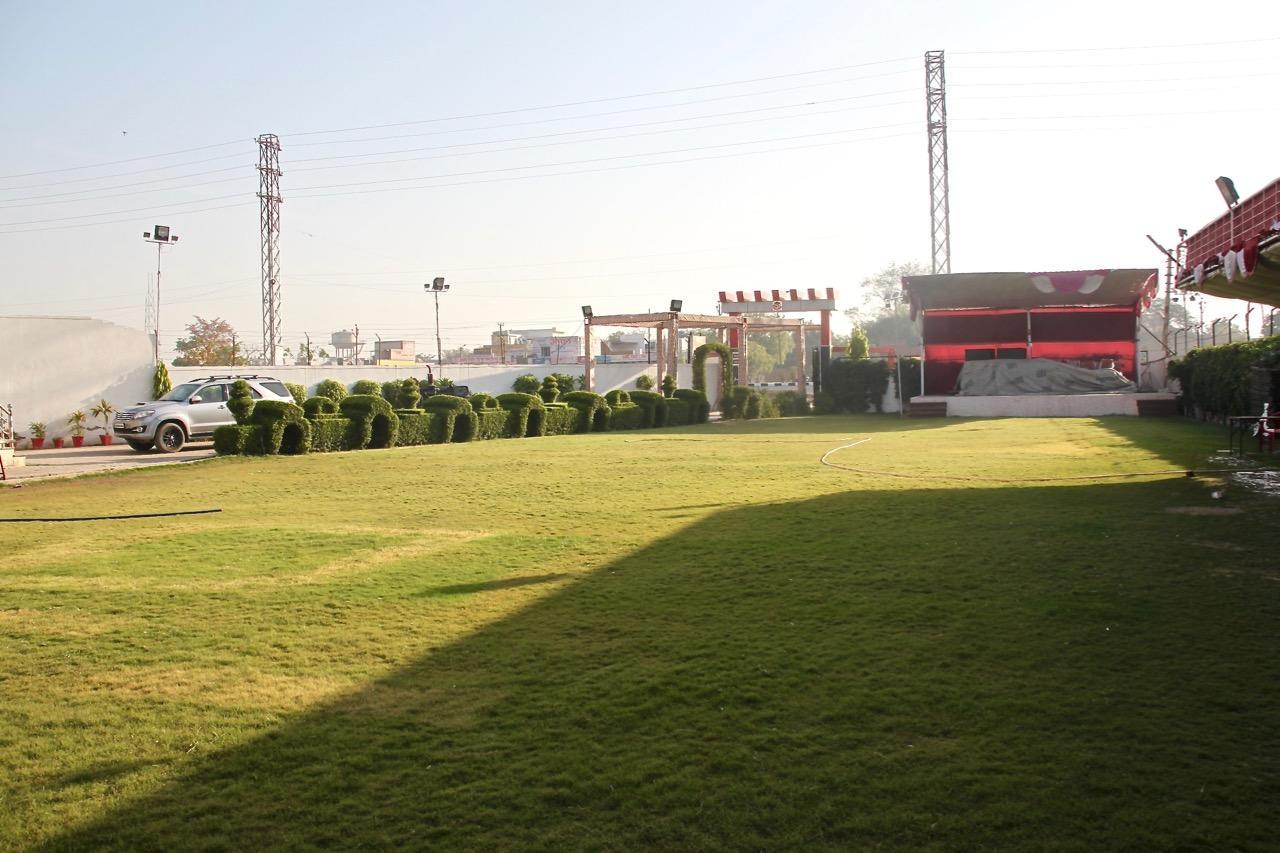 Vinayak Palace Hotel Mathura Zewnętrze zdjęcie